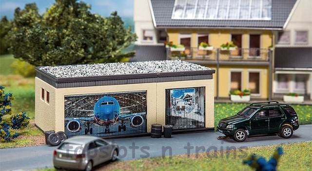 Faller 130621 OO/HO Scale Model Kit - Double Garage - With Drive Parts