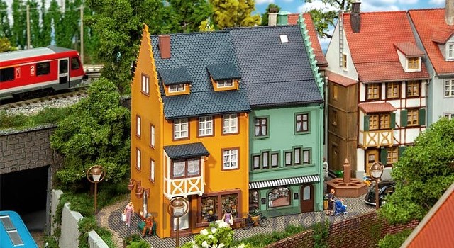 Faller 130710 OO/HO Scale Model Kit - Small Town – 2 End Terrace Houses III