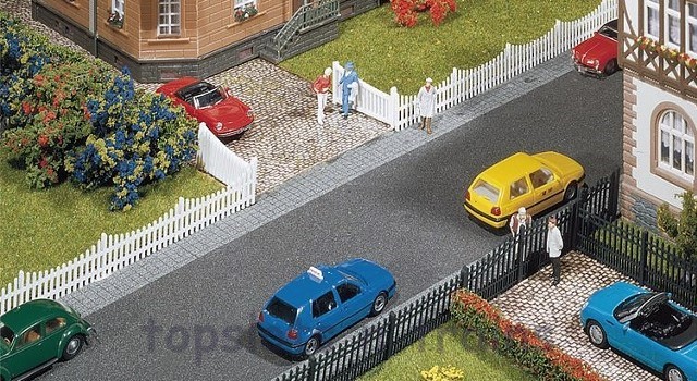 Faller 180410 OO/HO Scale Model Kit - Garden Fence With Gate - Overall Length 710 mm