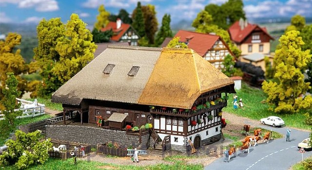 Faller 232395 N Scale Model Kit - Black Forest Farm With Thatched Roof