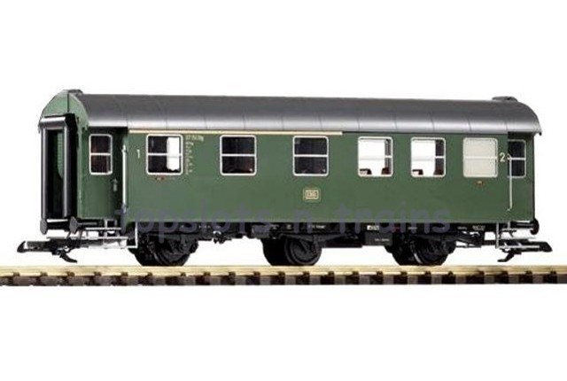 Piko 37601 - DB Rebuilt 1st/2nd Class 3 Wheeled Coach IV