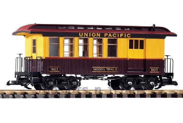 Piko 38649 G Scale - Union Pacific Wood Combine - Mission Trails