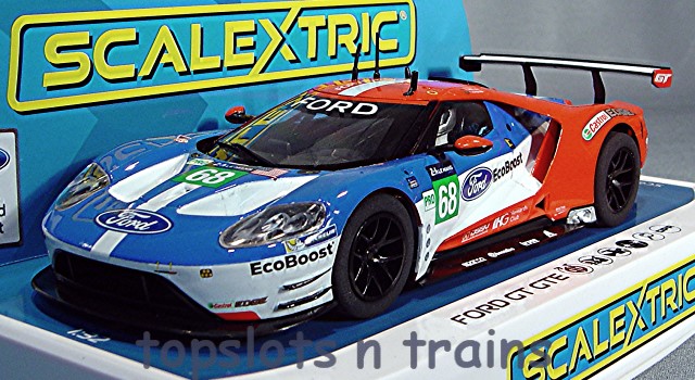 Scalextric C3857 - Ford GT GTE Le Mans 2017 Hand / Kanaan / Muller