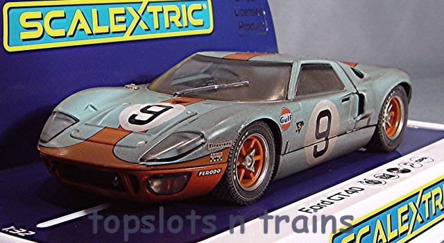 Scalextric C4104 - Gulf Ford GT40 Le Mans 1968 Weathered No9